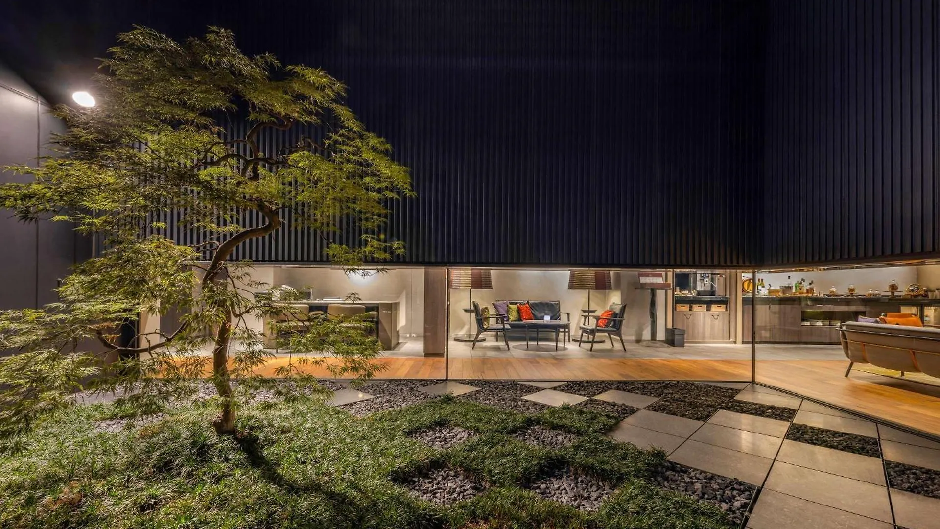 *****  Hotel Pullman Tokyo Tamachi Japonsko